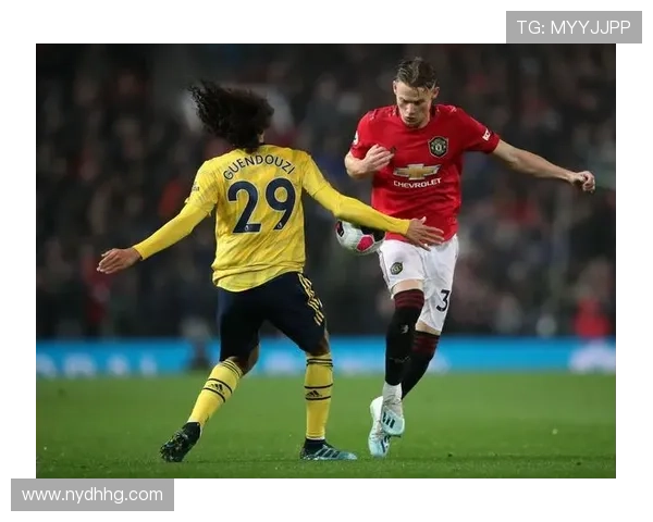 曼晚:阿马德姆伯莫表现决定卡里克未来 曼晚:阿马德姆伯莫表现决定卡里克未来